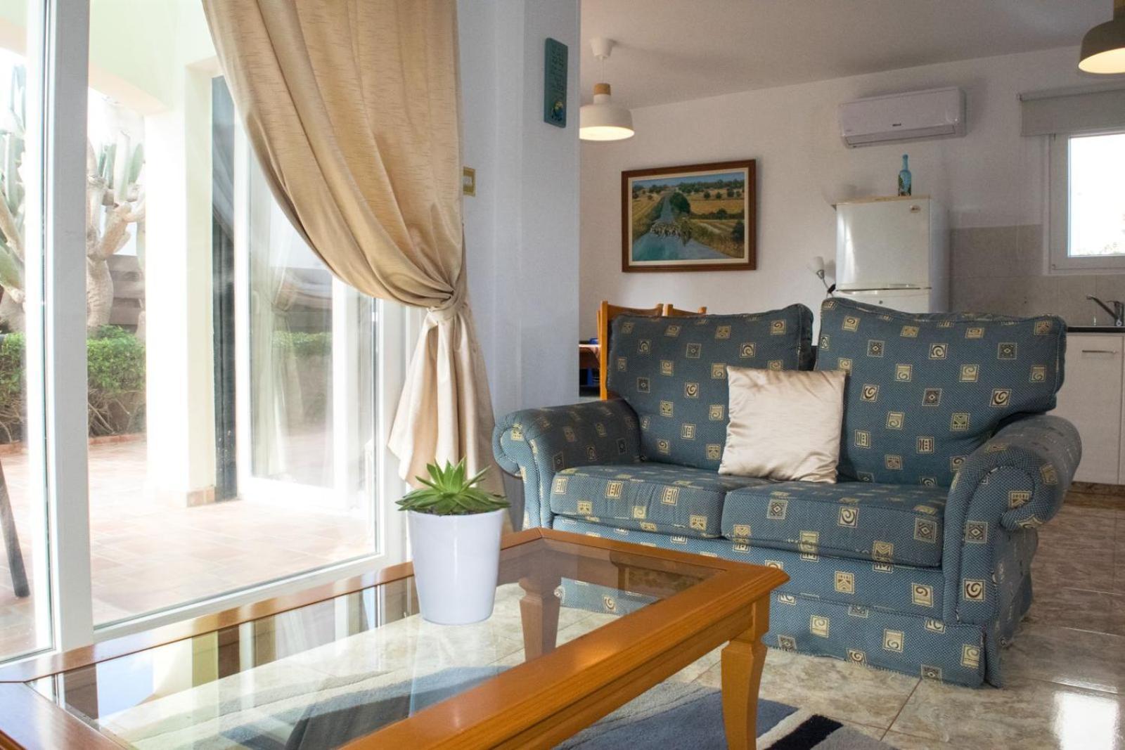 Merika Complex 1 Hou.32 Larnaca Ngoại thất bức ảnh