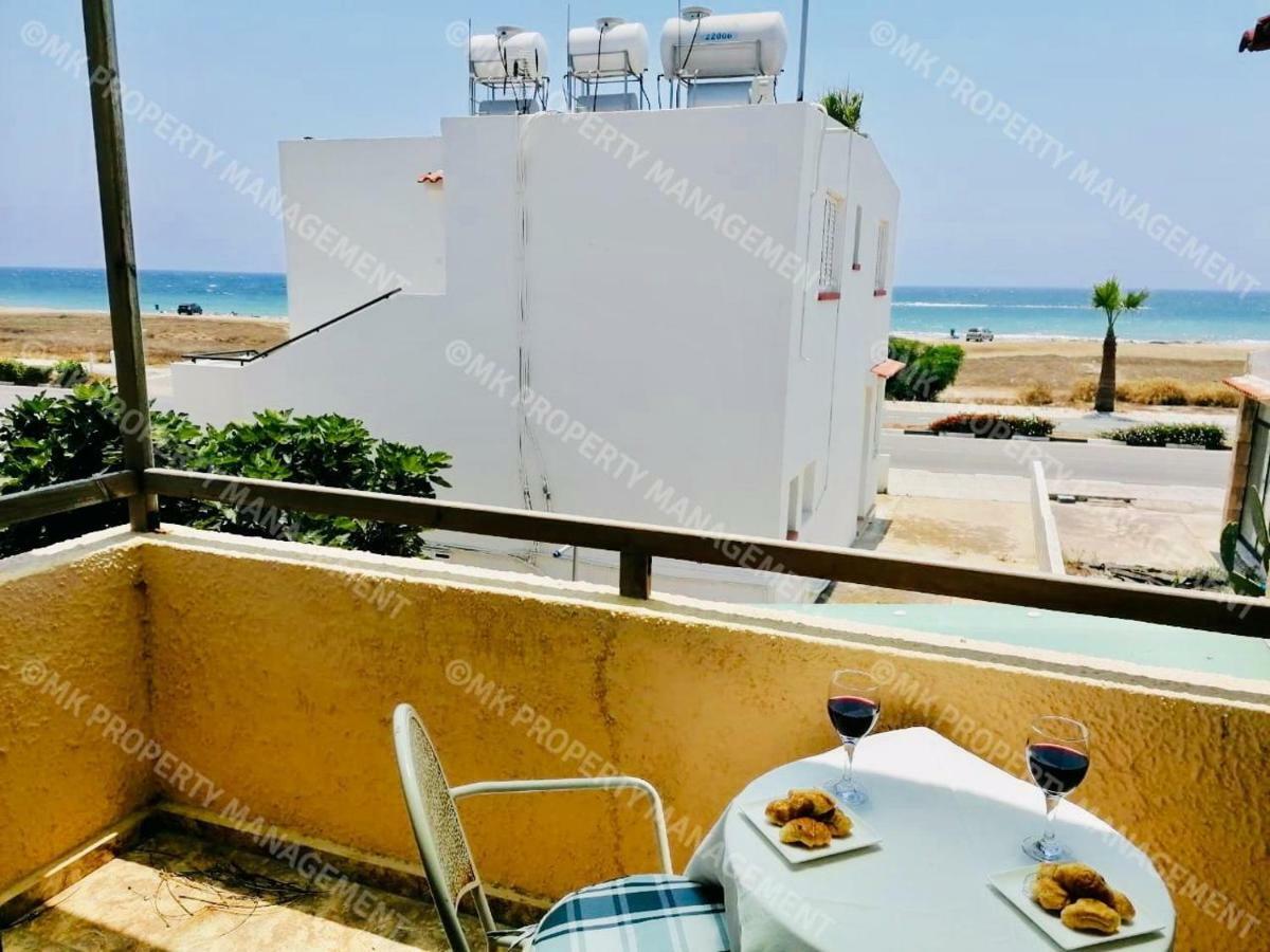 Merika Complex 1 Hou.32 Larnaca Ngoại thất bức ảnh