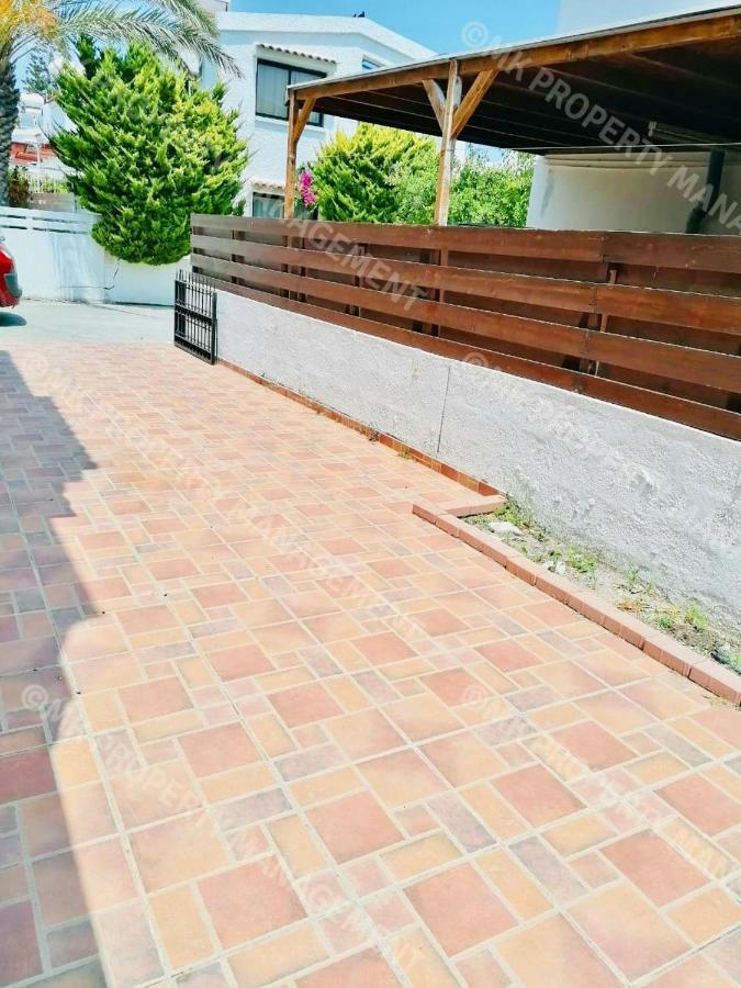 Merika Complex 1 Hou.32 Larnaca Ngoại thất bức ảnh