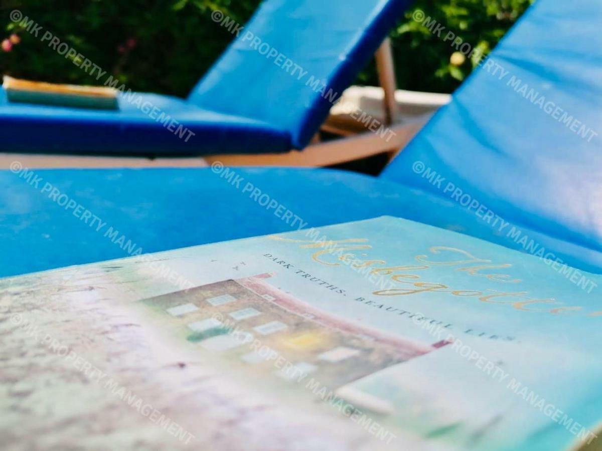 Merika Complex 1 Hou.32 Larnaca Ngoại thất bức ảnh